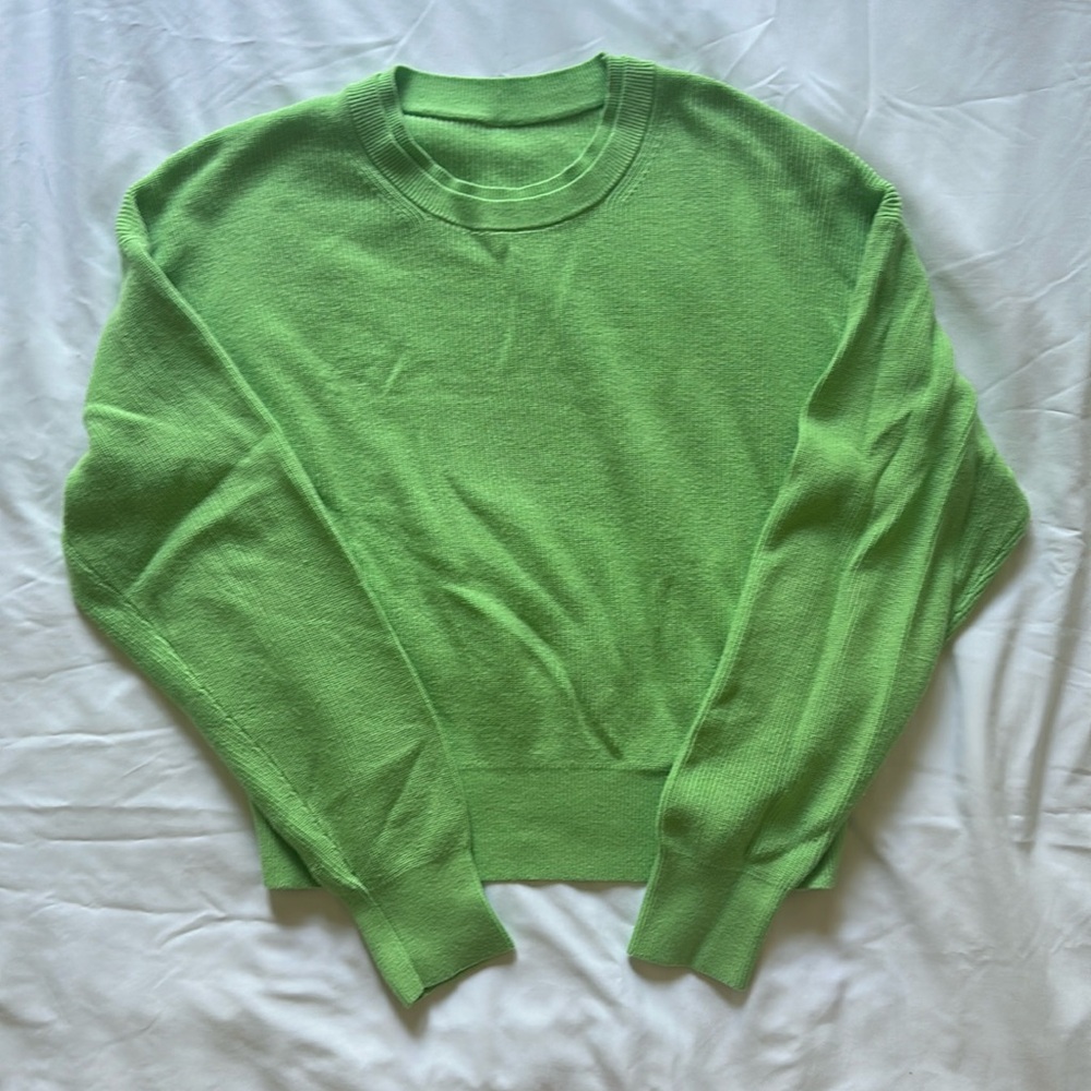 Pullover Lululemon Sweater